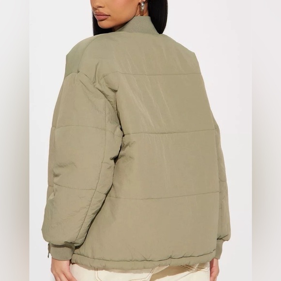 Ci Sono Women’s Sage Green Bomber Jacket, EUC - Picture 2 of 15